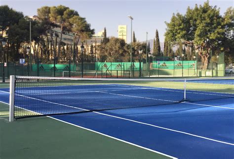 Pistas De Tenis Hard Court En Marbella