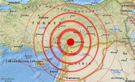 Terremoto In Turchia Oltre 5mila Vittime Nella Notte Altra Scossa Da 5 5