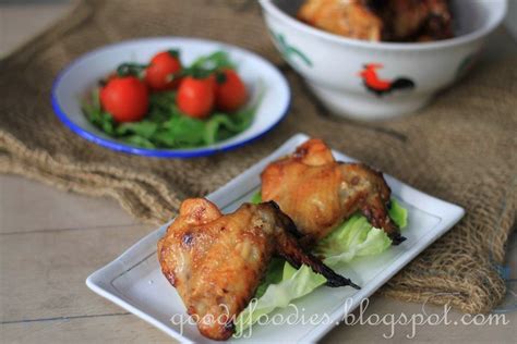 It featured some smart tips, but also some cumbersome steps. GoodyFoodies: Recipe: Sticky Spiced Chicken Wings (Gordon ...