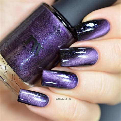 Keep scrolling to shop the best fall nail colors of 2020 and get your digits decorated for the season ahead. Eye Catchy Magnetic Nail Polish Designs You Will Love To Try