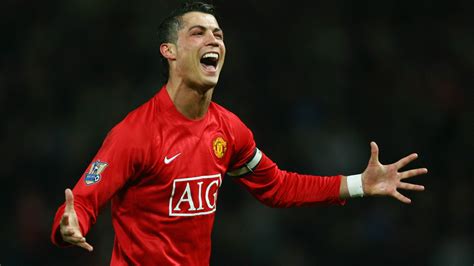 Ronaldo Swapped Showmanship For Goals Rio Ferdinand Manchester