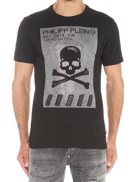Subscribe to go behind the scenes of our fashion shows and campaigns: PHILIPP PLEIN PHILIPP PLEIN SKULL LOGO T. #philippplein # ...