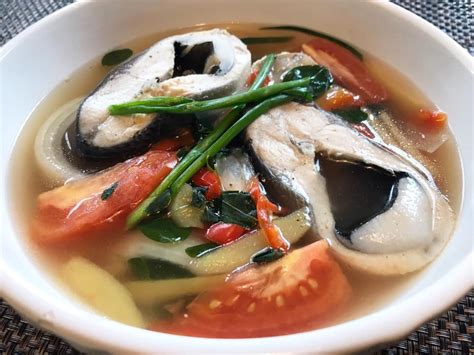 Put it on a sandwich. Tinolang Isda (Tinolang Bangus)