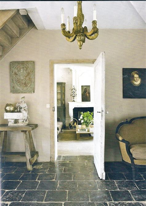 The provence style embodies all the best aspects of traditional french country style. Décor de Provence: More Inspiration from Provence!