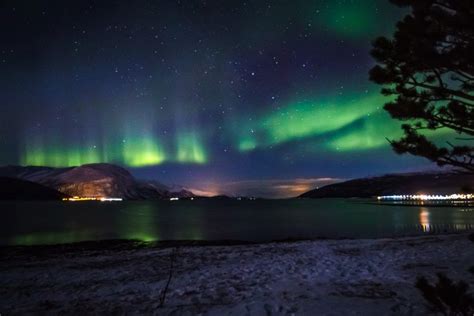 Chasing The Northern Lights In Tromso Norway Shooting Tips The