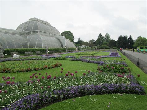The Royal Botanic Gardens At Kew The Gardeners Cottage