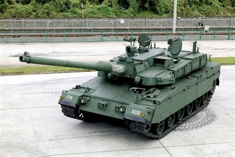 K2 Black Panther Walk Around Tanks Military Battle Tank Army Vehicles