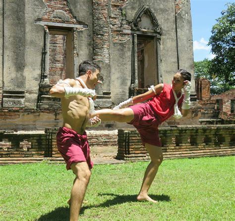 4 Traditional Muay Thai Styles Of Fighting Muay Thai Thai Style Thai