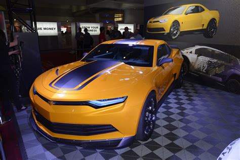 Transformers 4 Camaro Concept And Corvette Stingray Make ...