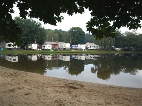 Maybe you would like to learn more about one of these? Riverdale Farm Campsite, Clinton, CT - GPS, Campsites ...