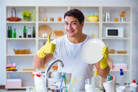 Can You Use Laundry Detergent To Wash Dishes Know That Right Here