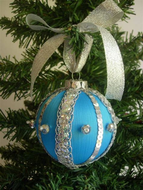 20 Unique Blue Christmas Ornaments