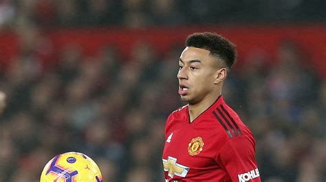 Jesse ellis lingard (born 15 december 1992) is an english professional footballer who plays as an attacking midfielder or as a winger56 for premier. Jesse Lingard says Manchester United are ready to turn ...