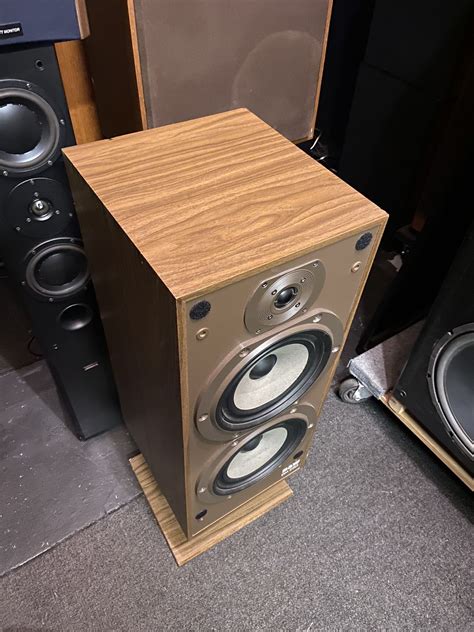 Bandw Dm220 Speakers For Sale In Fox River Grove Il Offerup