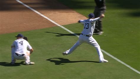 Machado Makes Play Off Deflection 03282019 San Diego Padres