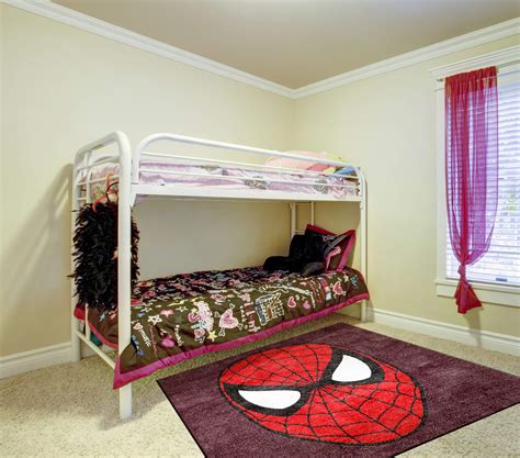 With red and blue colors of the web head, it will cheer up the overall look of your bedroom. Buy Spiderman Children's Rug Online | Rug Rats