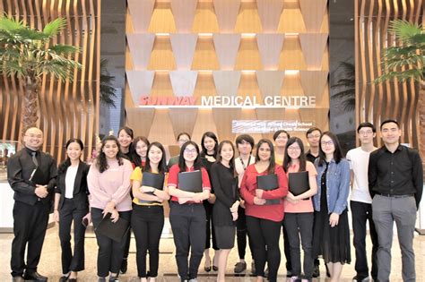 The report will be reviewed by doctors and there are snacks, drinks and free voucher for your lunch. Charming Musical Performance Serenades Sunway Medical Centre
