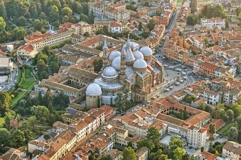 Cittadella ist in mantua und hat etwa 69 einwohner. Padova Province Tourism | City Near Padua | Cittadella ...
