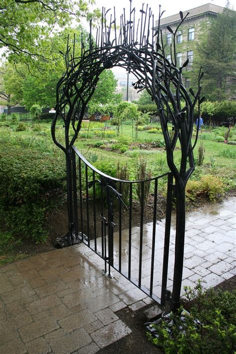 Black is used for the gate and this modern metal panels gate is made out of metal squares and rectangles in random sizes, put together to form. 20 Beautiful Garden Gate Ideas