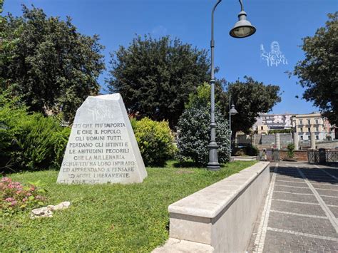 Il Monumento Anarchico Di Pozzuoli Un Omaggio Daltri Tempi A Emanuele