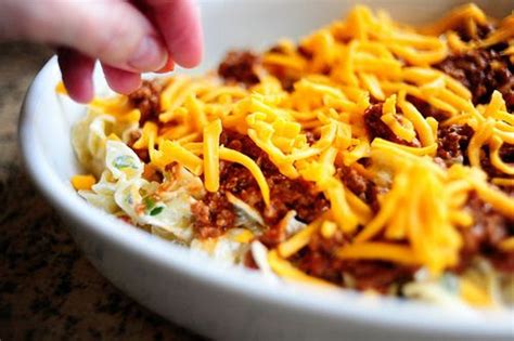 Mmmmmm, i deserved it right? This Sour Cream Noodle Bake Is Too Good for Words | Recipe ...
