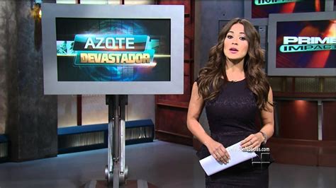 Jackie Guerrido 20121030 Primer Impacto Hd Youtube