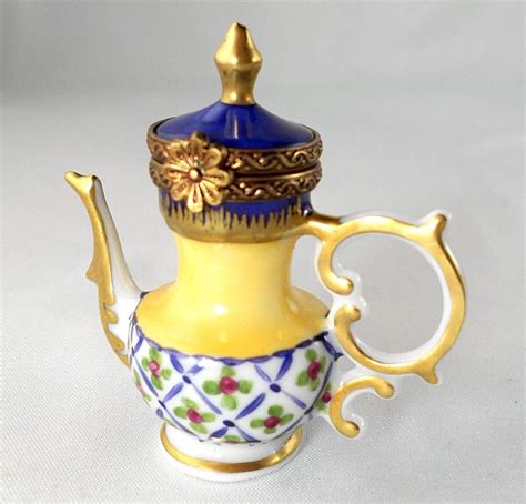 Find limoges haviland from a vast selection of antiques. limoges teapots | Limoges Box - Ornate Floral Tea Pot ...