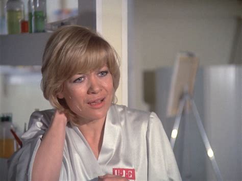 Space 1999 1 X 16 Another Place Another Time Judy Geeson As Regina