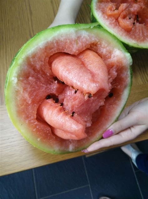 Bad Watermelon Mildlyinteresting