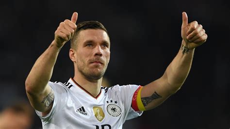 Sorry, this video could not be played. Former Arsenal star Podolski turns his hand to ice hockey ...