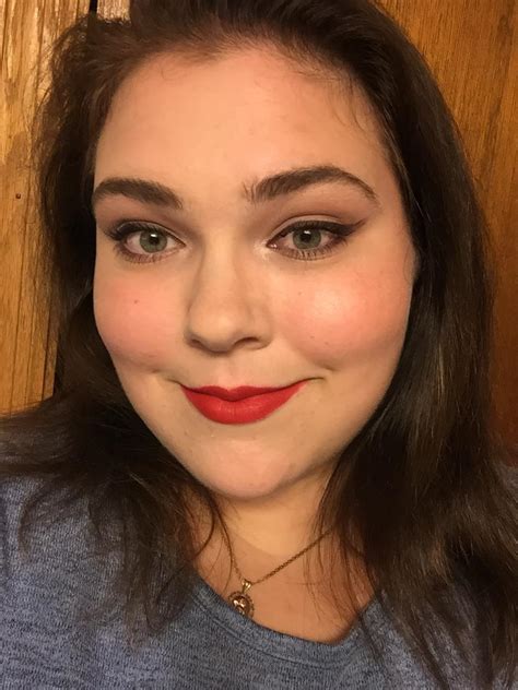 The first dates are often considered tricky, especially by the male population. First Post and First Date Look! : MakeupAddiction