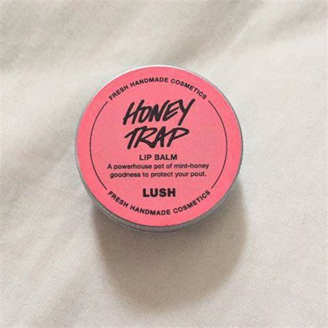 LUSH Lip Balm Honey Trap Kesehatan Kecantikan Rias Wajah Di Carousell