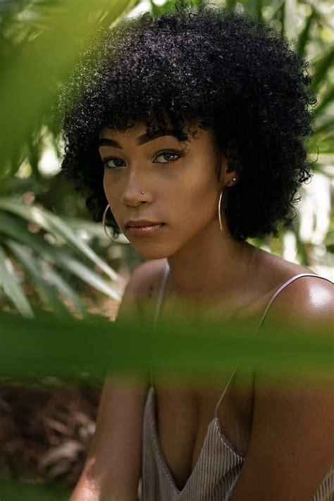 Women Women Outdoors Dark Hair Ebony Model Women Curly Black Hd Phone Wallpaper Pxfuel