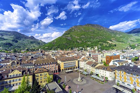 Scopri tutte le informazioni sui giorni e orari di apertura del punto vendita. Bolzano (Bozen) travel | Trentino & South Tyrol, Italy ...