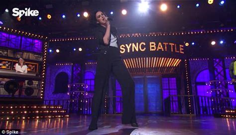 Rumer Willis Nails Hit Em Up Style In Lip Sync Battle Daily Mail Online