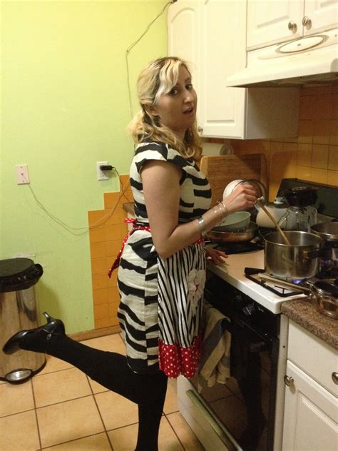 I Spent A Week As A 50s Housewife And Heres What My Pretty Little Head Learned Huffpost