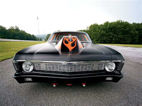 The same front sheet metal was used throughout the rest of the third generation until 1987. Chevy Nova Nightmare - Gallery | eBaum's World