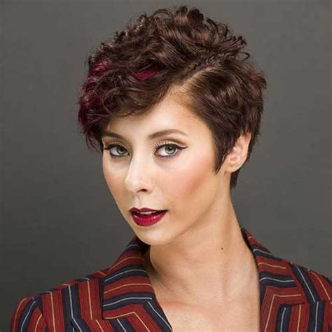 In this way, pixie cut provides you with the best of both flirty and edgy worlds. 20 Very Short Curly Hairstyles | Short Hairstyles 2018 ...
