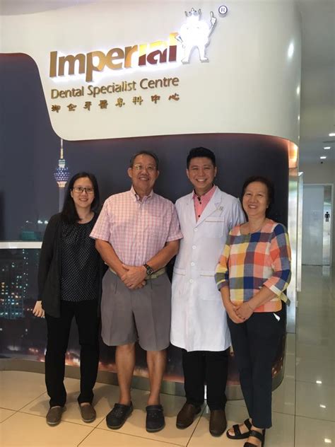 Dental exam typically includes comprehensive evaluation of your teeth and gums. Dr Raymond 是我见过最杰出的牙医师! - Imperial Dental Specialist Centre