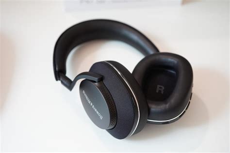 Bowers And Wilkins Px7 S2 Review Luxurious Looks And Sound