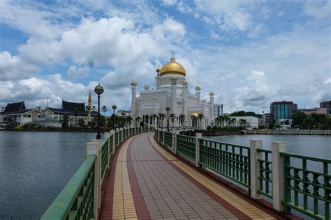 October is a good period for both, i was in kk last october and been to bali 3 times in october so far. Kota Kinabalu to Brunei: 2020 Bus Schedule and Fare ...