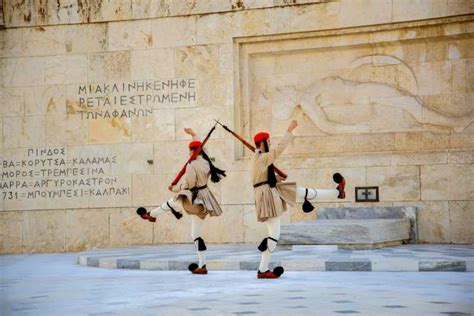 Atene Tour Dell Acropoli E Del Museo Senza Biglietti GetYourGuide