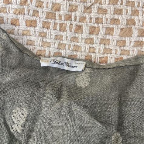 Tahlia Benson khaki linen top, no size but would fit... - Depop