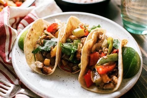 Bbq Grilled Chicken Fajita Tacos Recipe Char Broil New Zealand Barbecues