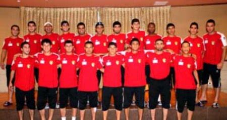 وعرفت تشكيلة المنتخب المغربي غياب أسماء وازنة أغلبهم بسبب الإصابة كالمهدي بنعطية مدافع أودينيزي الإيطالي ونور الدين أمرابط لاعب جلطة سراي التركي ومنير الحمداوي مهاجم. موقع خبرني : إعلان تشكيلة المنتخب الأولمبي لكرة القدم