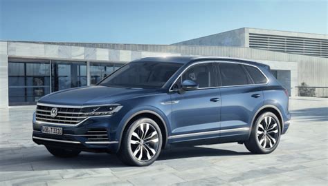 Volkswagen Unveils Third Generation Touareg Suv In China Plug In