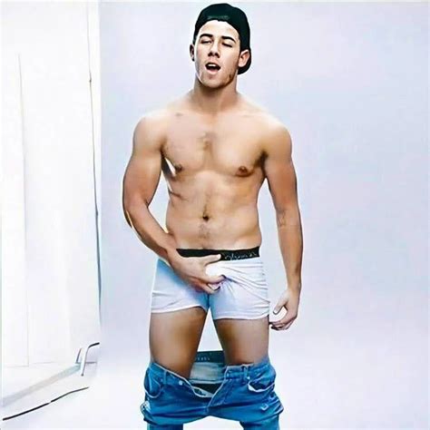 Famous Bulges On Twitter Nick Jonas Grabbing His Bulge