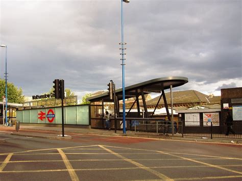 Walthamstow Central Station The Modern Tube Station Buildi Flickr