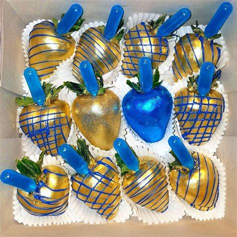 In arrangements of assorted flowers, the colors shown online will be used if at all possible, even if this means substituting other kinds of flowers of equal or greater value. Blue & Gold berries Birthday/Valentines Day/ Special ...