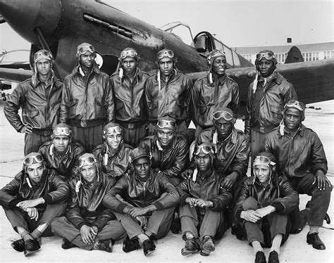 12 Photos Of The Tuskegee Airmen — The Historic African American World
